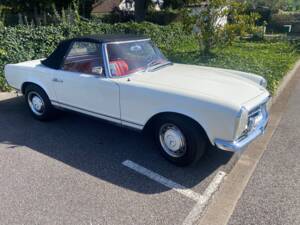 Afbeelding 16/56 van Mercedes-Benz 250 SL (1967)