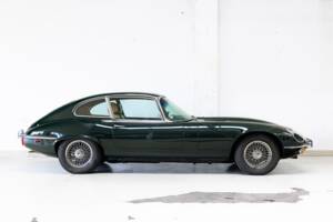 Image 4/26 de Jaguar Type E V12 (2+2) (1971)