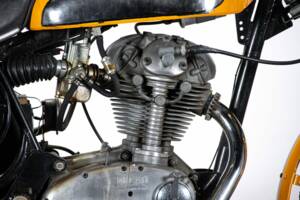 Image 37/50 of Ducati 250 Scrambler (1971)