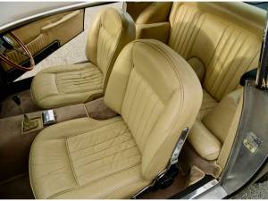 Image 24/44 of Aston Martin DB 5 (1964)