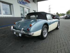 Imagen 4/23 de Austin-Healey 3000 Mk III (BJ8) (1966)