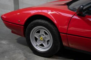 Bild 40/85 von Ferrari 308 GTSi Quattrovalvole (1985)