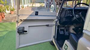 Bild 15/39 von Land Rover 88 (1981)