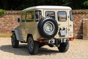 Bild 6/50 von Toyota Land Cruiser BJ 40 (1977)