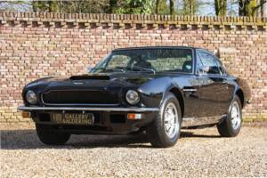 Image 20/50 of Aston Martin DBS V8 (1972)