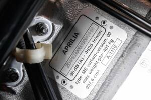 Bild 23/32 von Aprilia DUMMY (1999)