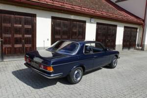 Bild 54/57 von Mercedes-Benz 230 CE (1980)