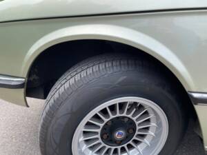 Image 14/100 de BMW 528i (1980)