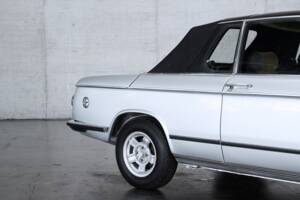 Bild 29/50 von BMW 2002 Baur (1972)