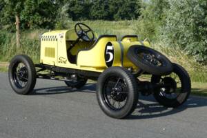 Image 21/30 of Ford Model A Speedster (1930)
