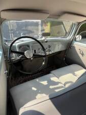 Bild 2/8 von Citroën Traction Avant 11 BL (1952)