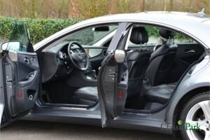 Bild 9/50 von Mercedes-Benz CLS 350 CGI (2008)
