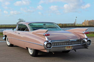 Bild 17/40 von Cadillac 62 Coupe DeVille (1959)