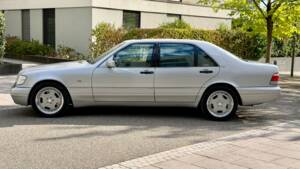 Bild 4/46 von Mercedes-Benz S 600 lang (1996)