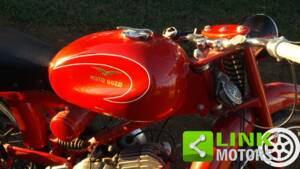 Image 6/10 de Moto Guzzi DUMMY (1952)