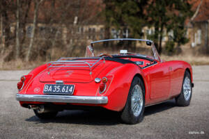 Image 12/43 of MG MGA 1600 (1960)