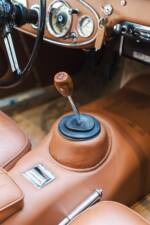 Imagen 10/28 de Austin-Healey 3000 Mk II (BJ7) (1964)