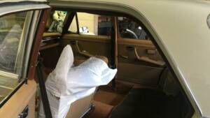 Image 45/52 of Mercedes-Benz 250 SE (1966)