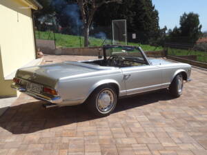 Afbeelding 9/20 van Mercedes-Benz 230 SL (1963)