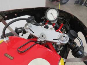 Afbeelding 8/43 van Ducati 600 TT2 (1982)