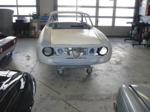 Bild 81/100 von Alfa Romeo 1750 GT Veloce (1968)