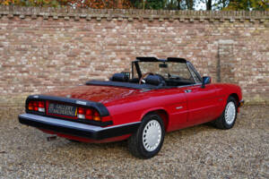 Image 13/50 de Alfa Romeo 2.0 Spider (1988)