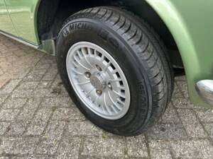 Image 13/80 of Peugeot 504 TI (1976)