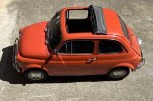 Image 24/28 of FIAT 500 L (1970)