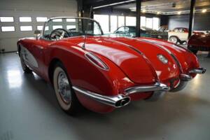 Image 41/50 of Chevrolet Corvette (1958)