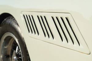 Afbeelding 20/50 van Ferrari 330 GT 2+2 (1964)