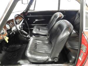 Image 5/15 of Alfa Romeo Giulia GT 1300 Junior (1968)