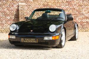 Image 20/50 de Porsche 911 Carrera 2 (1991)