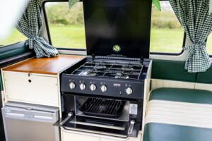 Image 45/50 of Volkswagen T2 Brasil Camper (1972)