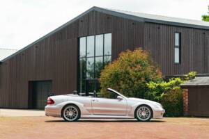 Immagine 9/28 di Mercedes-Benz CLK DTM AMG (2006)