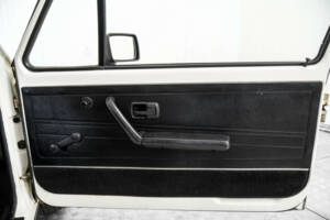 Image 25/50 of Volkswagen Golf Mk I GTI 1.8 (1983)
