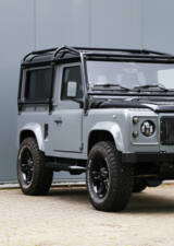 Image 19/56 of Land Rover 90 (1990)