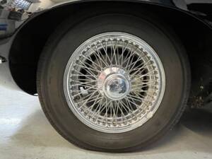 Bild 29/47 von Jaguar E-Type (1968)