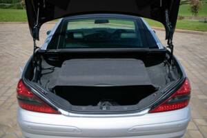 Image 18/33 de Mercedes-Benz SL 65 AMG (2007)