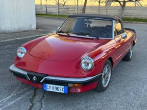 Bild 16/68 von Alfa Romeo 1.6 Spider (1988)