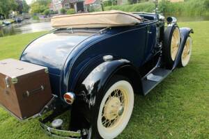 Image 11/36 of Ford Model A (1931)