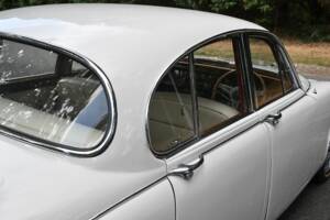 Bild 13/50 von Jaguar Mk II 3.8 (1961)