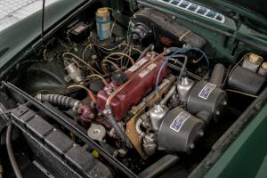 Image 44/50 of MG MGB (1968)
