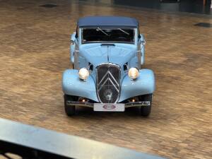 Image 6/39 de Citroën Traction Avant 11 BL Légère (1939)