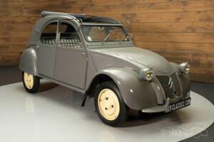 Bild 4/19 von Citroën 2 CV France 3 (1953)