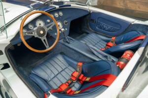 Bild 10/19 von AC Cobra 427 (1965)
