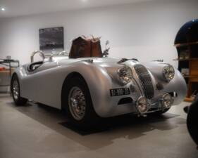 Image 8/26 of Jaguar XK 120 OTS (1952)