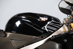 Bild 39/50 von Aprilia RSV 1000 V60 (1999)