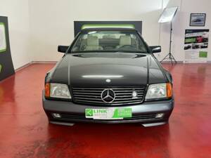 Image 9/48 of Mercedes-Benz 300 SL-24 (1992)