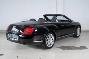 Bild 8/31 von Bentley Continental GTC (2008)