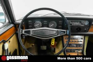 Image 11/15 of FIAT 130 Coupé (1974)